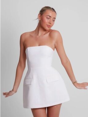 Odd Muse The Ultimate Muse
Strapless Dress